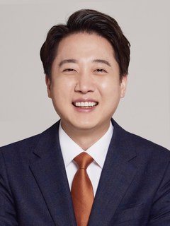 이준석